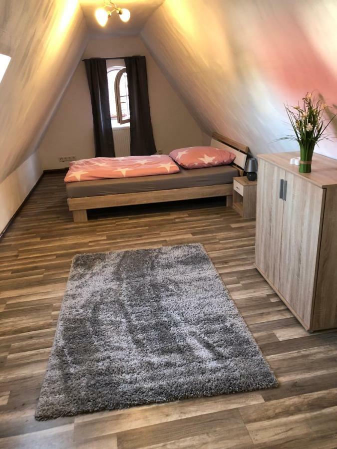 Ferienhaus Oliveira シュパルト エクステリア 写真